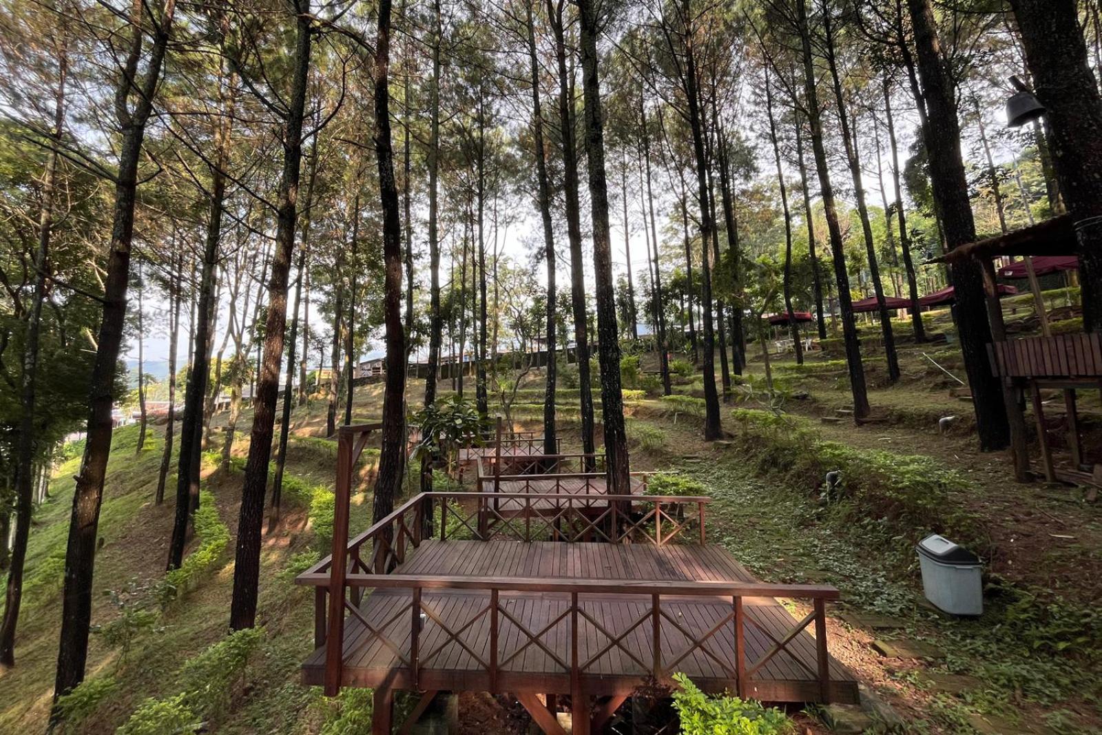 Alas Pacet By Twospaces, Mojokerto Exterior photo