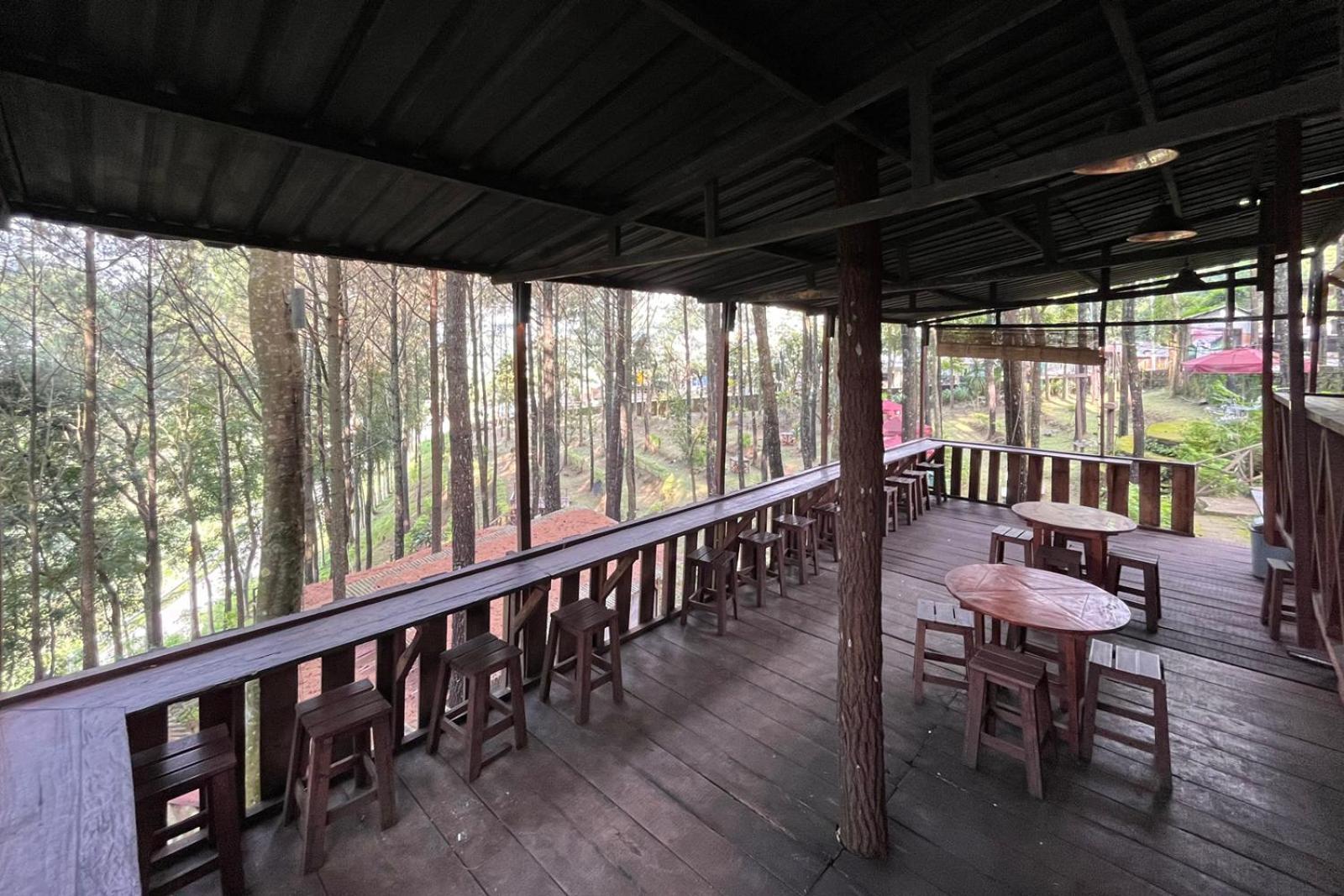 Alas Pacet By Twospaces, Mojokerto Exterior photo